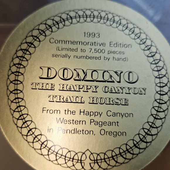 Breyer Domino Happy Canyon Trail Horse - paint, pinto CE - western - Picture 5 of 12